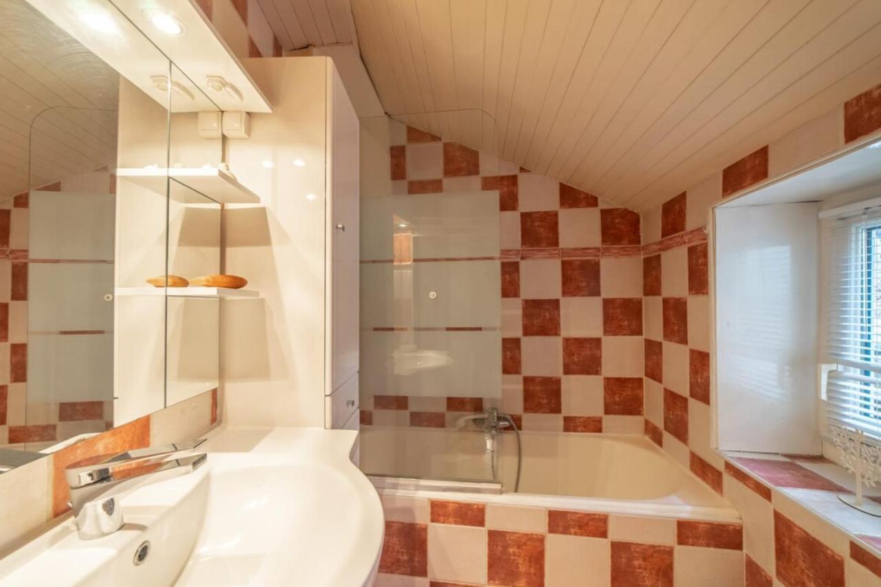 Apartment Classified 3 Stars Located In The Heart Of The Old Town アヌシー エクステリア 写真